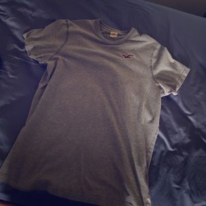 Hollister V Neck