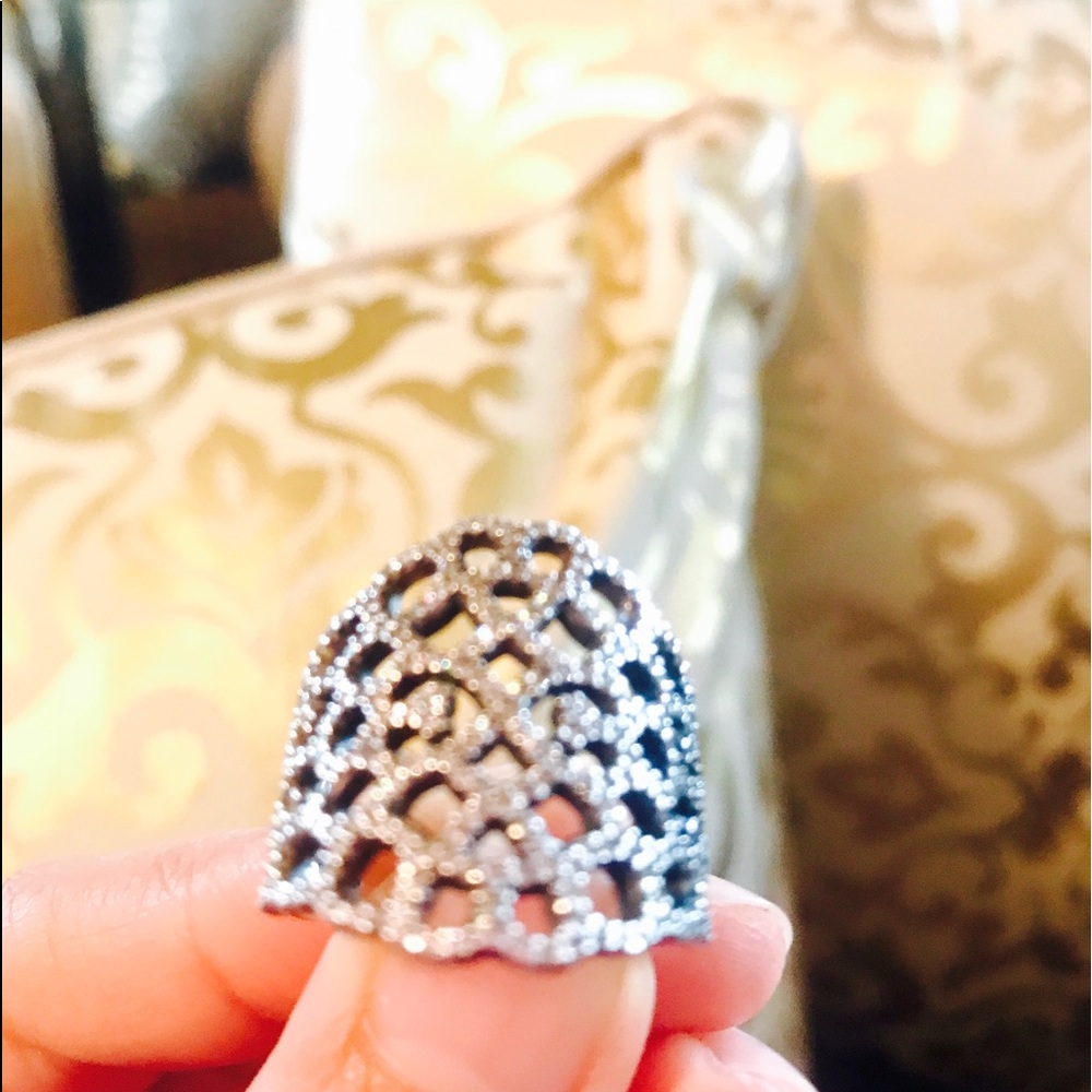Pandora🖤Shimmering Ring