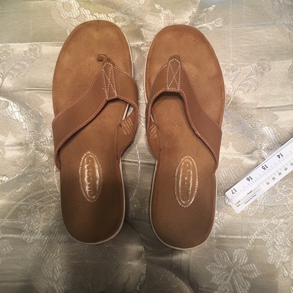Bandolina sandals