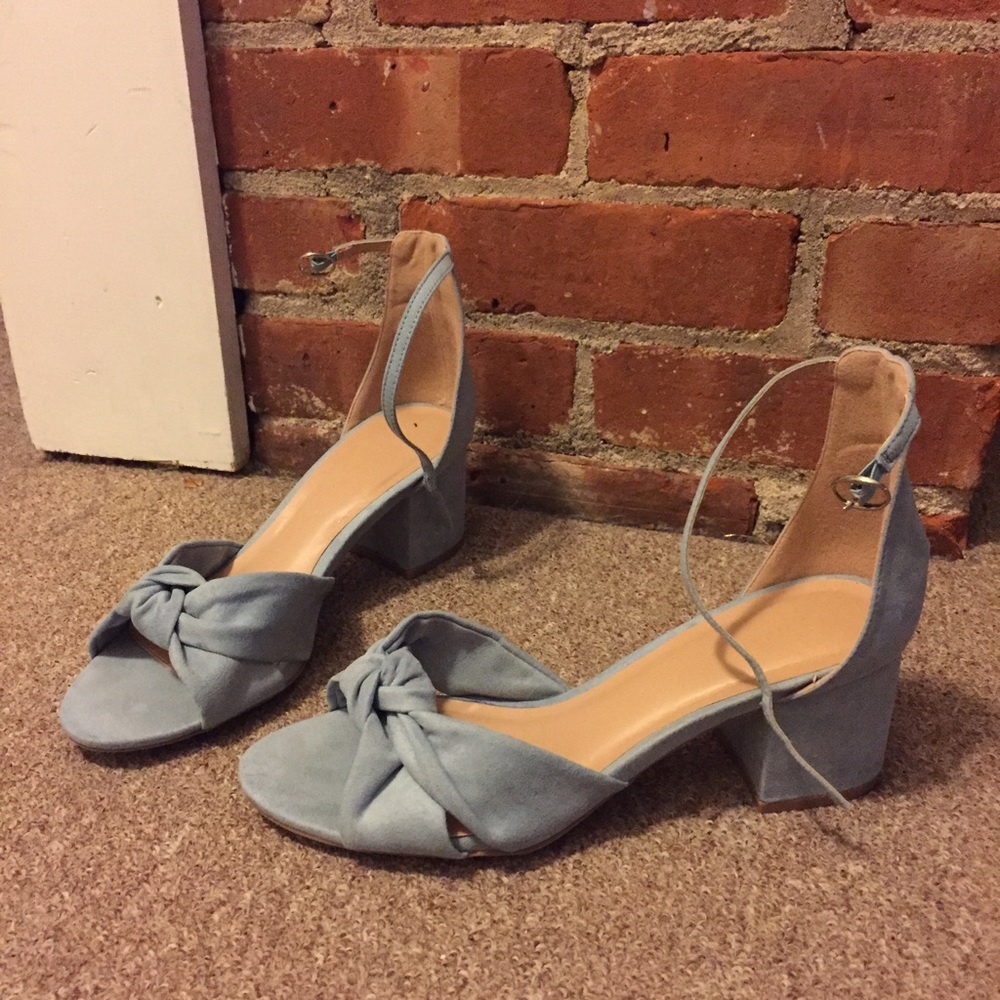 Block heel blue sandals