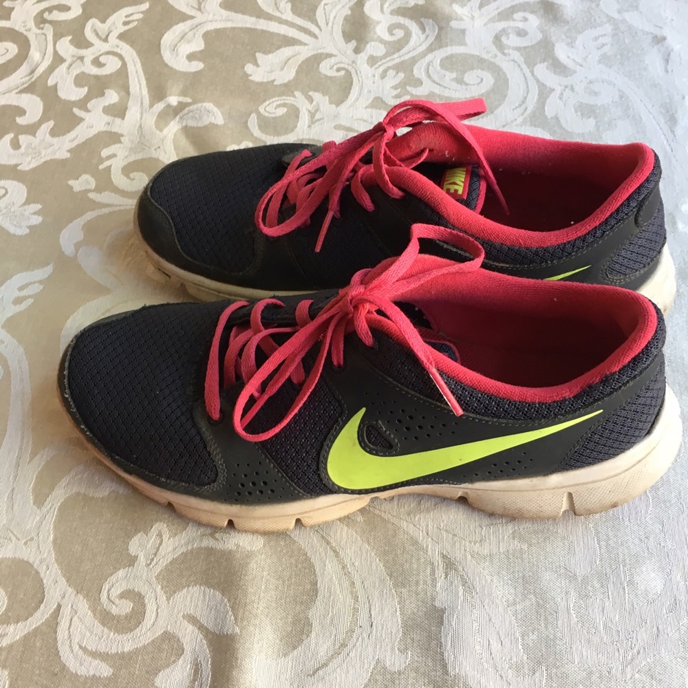 Nike Flex Experience RN Women's Running Shoes