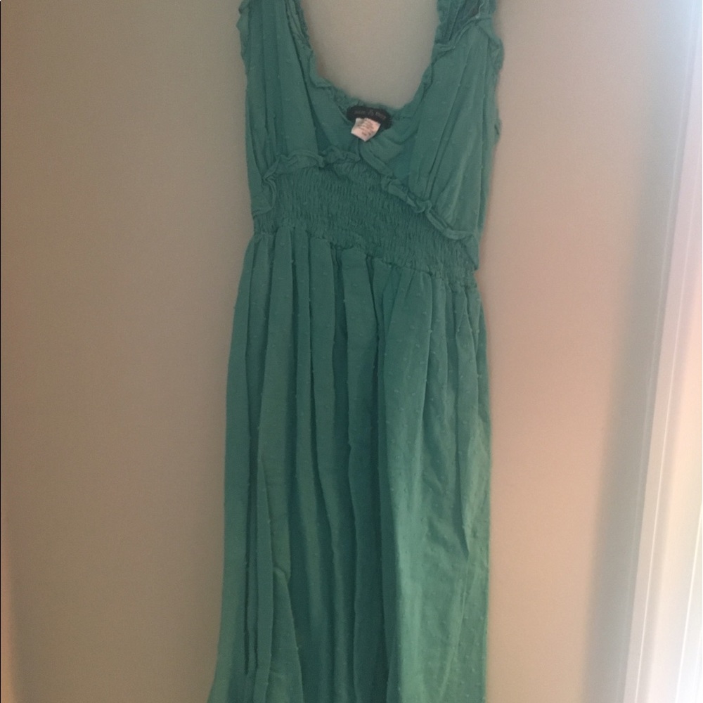 Sam &Max green summer dress size small