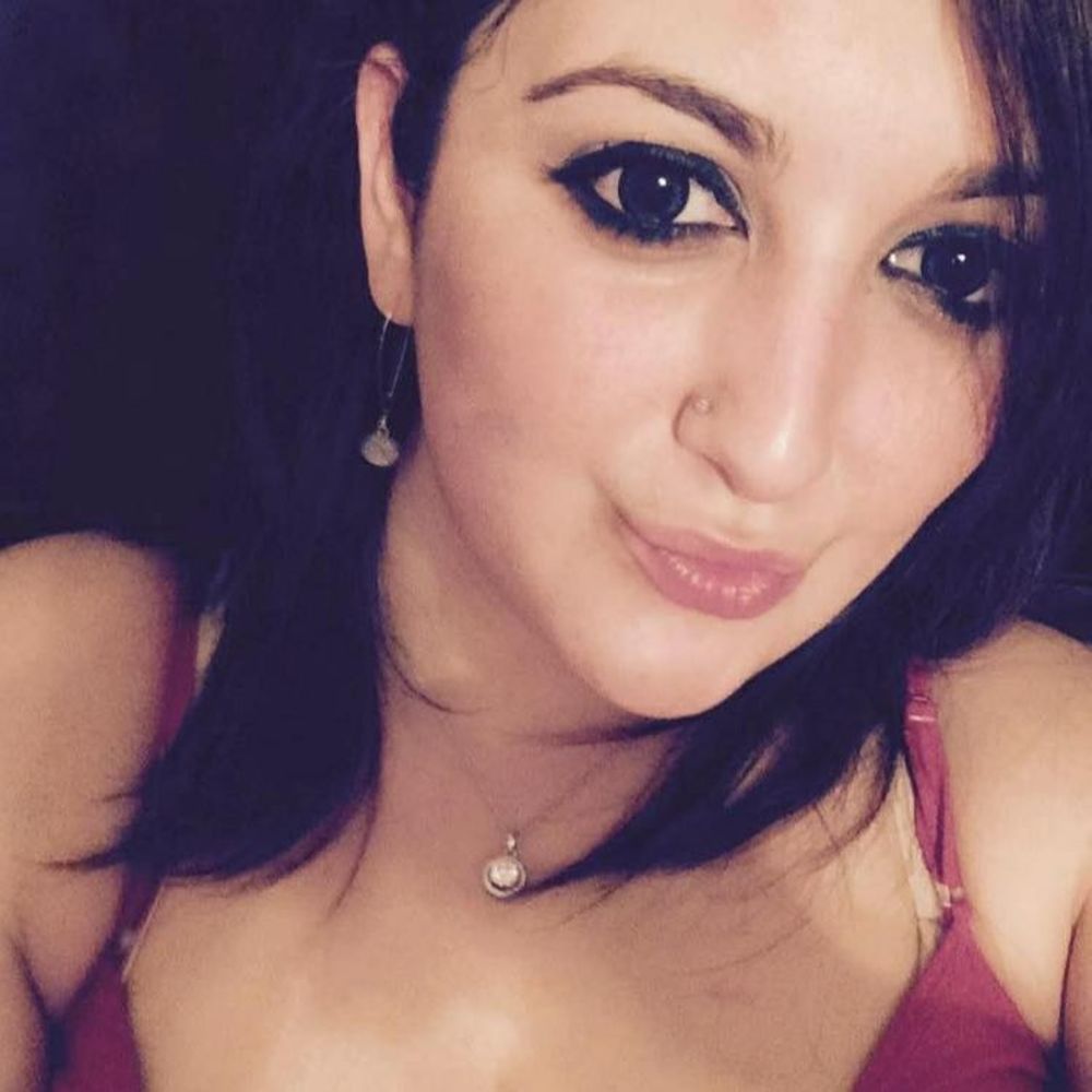 Meet your Posher, Christina