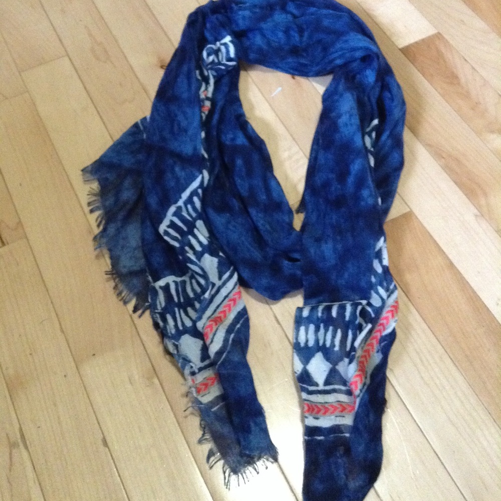Blue scarf