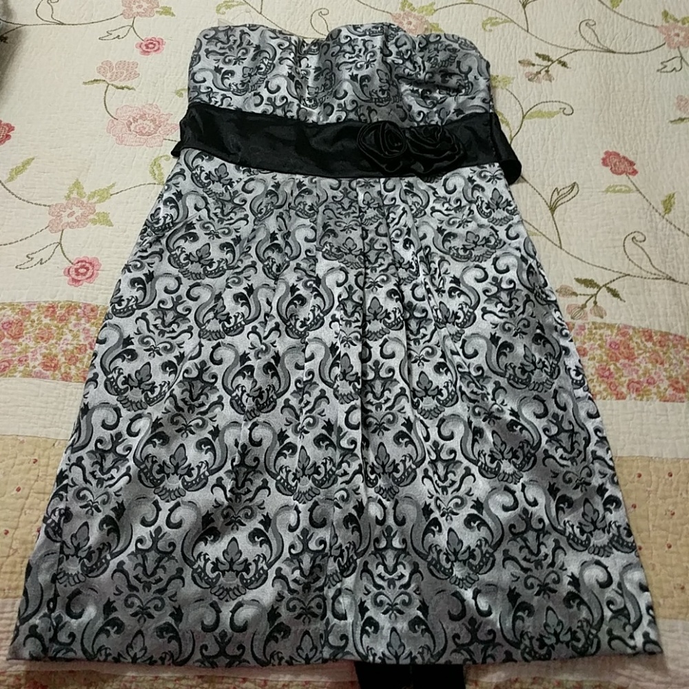 Mini dress