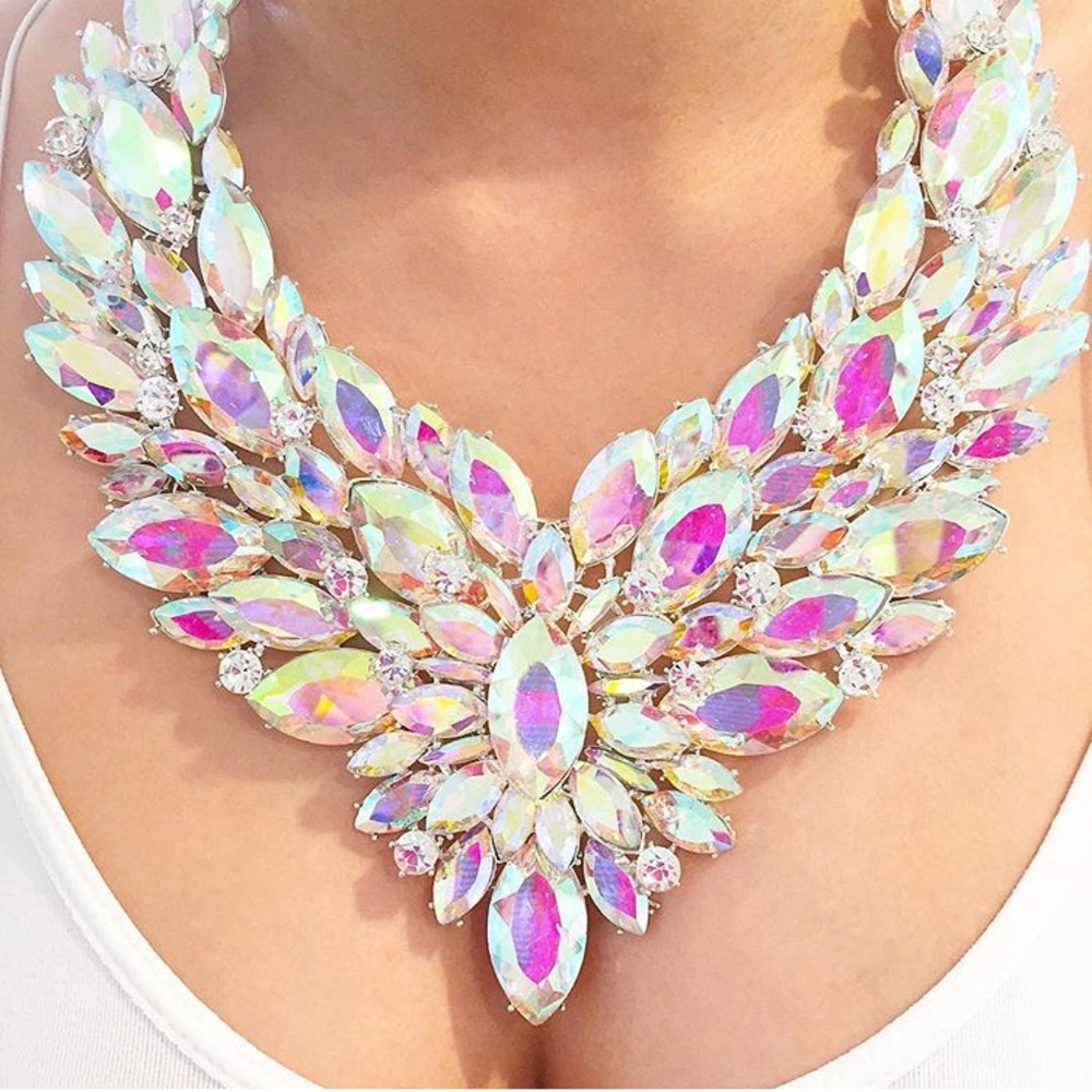 Iridescent feather rhinestone necklace! Worn once!