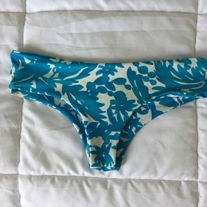 Mikoh Bali Bottom Small