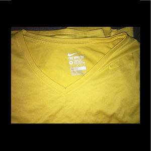 Nike dry-fit t shirt