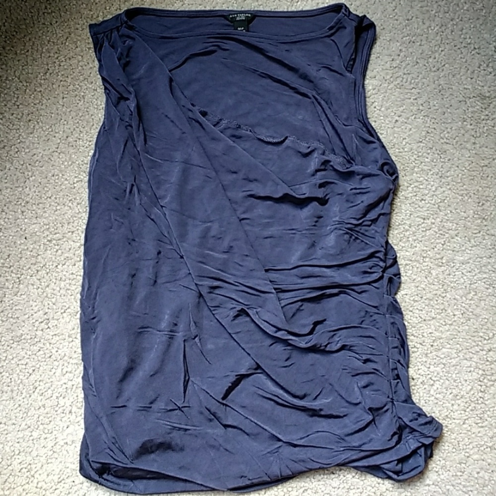 Elegant sleeveless top