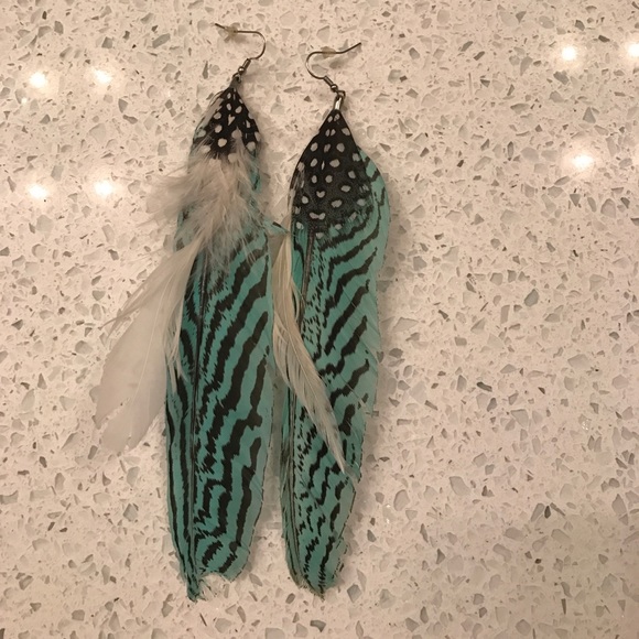 Meigan Earrings Aldo 60 aldo jewelry aldo turquoise black and white Meigan Earrings Aldo 60 aldo jewelry aldo turquoise black and white