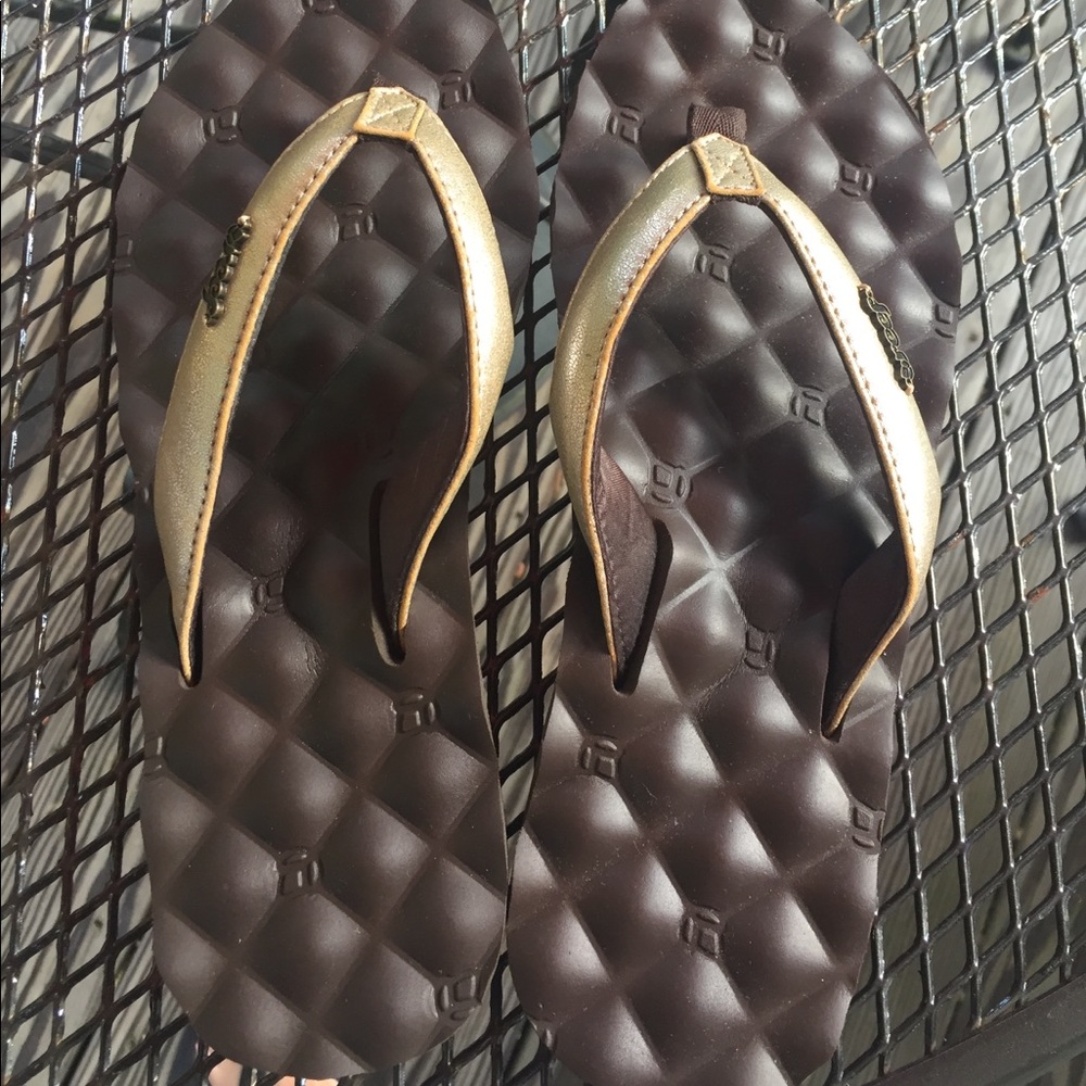 Reef flip flops