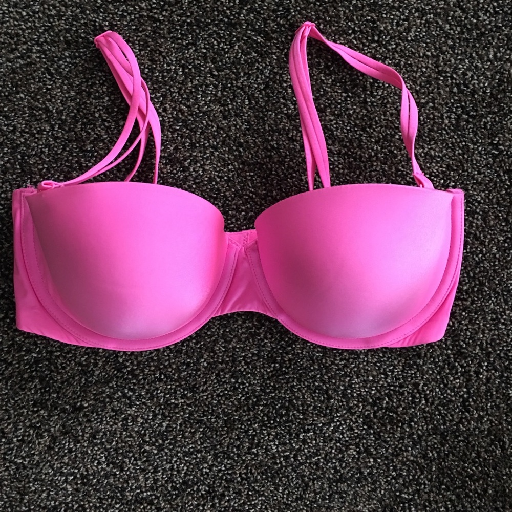 NWOT Victoria's Secret Convertible Bra