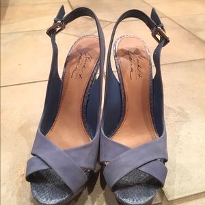 Badgley Mischka stiletto heels