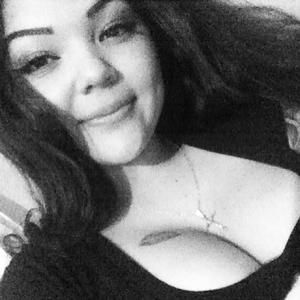 Meet your Posher, Reyna