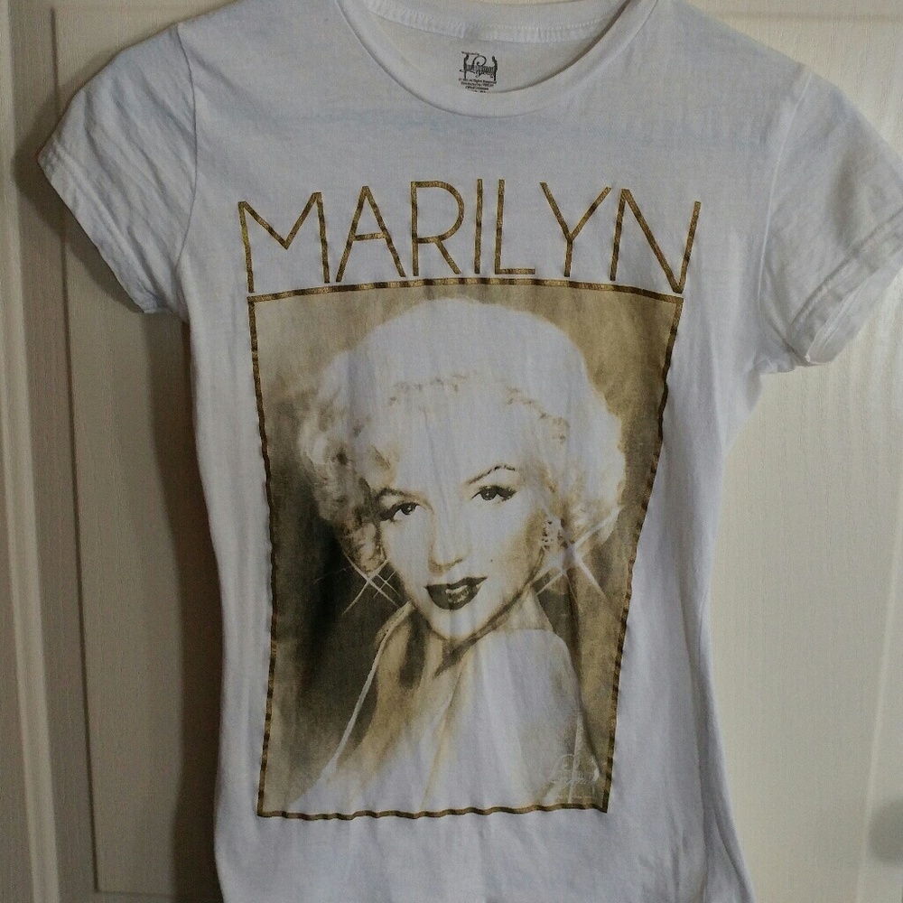 Marilyn Monroe T shirt