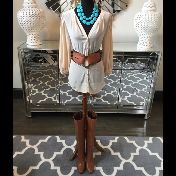 Odille Blouse (100% Silk)❤️ - Picture 2 of 8