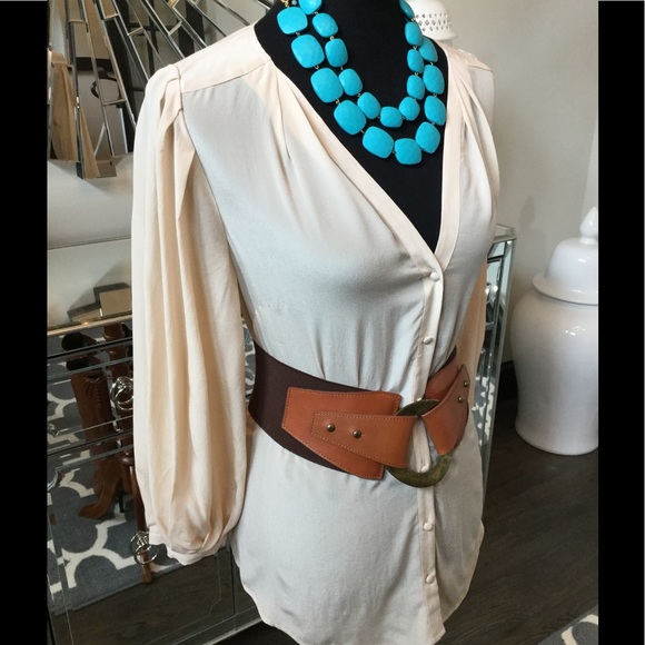 Odille Blouse (100% Silk)❤️ - Picture 4 of 8