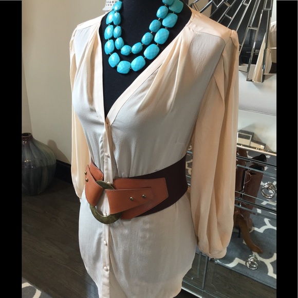 Odille Blouse (100% Silk)❤️ - Picture 5 of 8