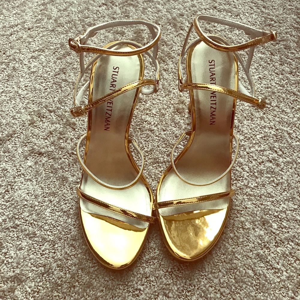 NWOT Stuart Weitzman Gold Sandal