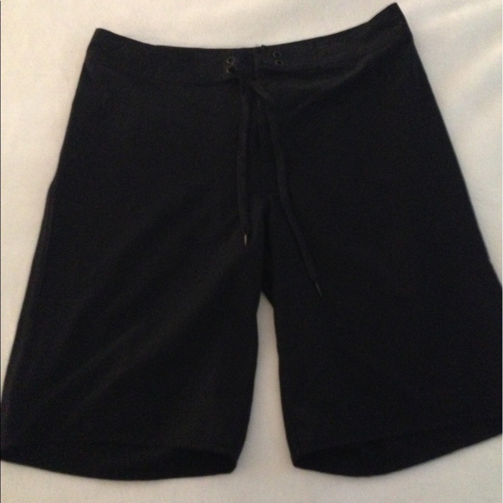 Black beach shorts/trunk