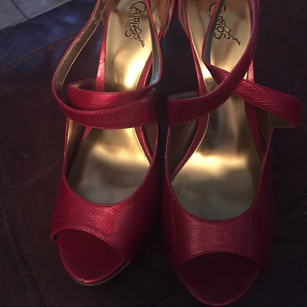 Gorgeous red heels. Size 10.