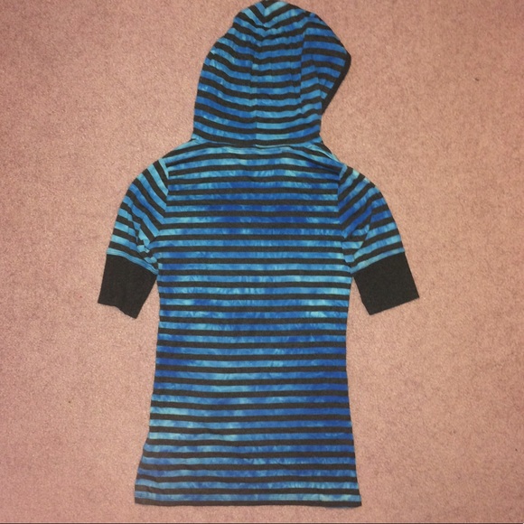 Calvin Klein performance hooded top - Picture 2 of 3