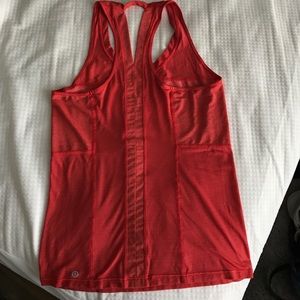 Perfect condition size 4 lululemon tank