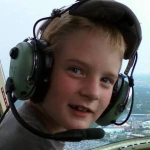 Meet your Posher, Chase