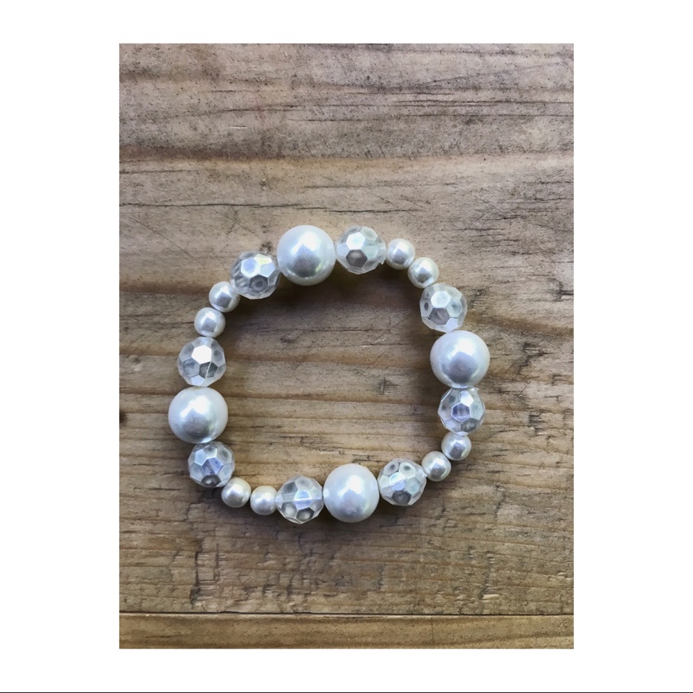 Pearl bracelet bundle - Picture 2 of 4