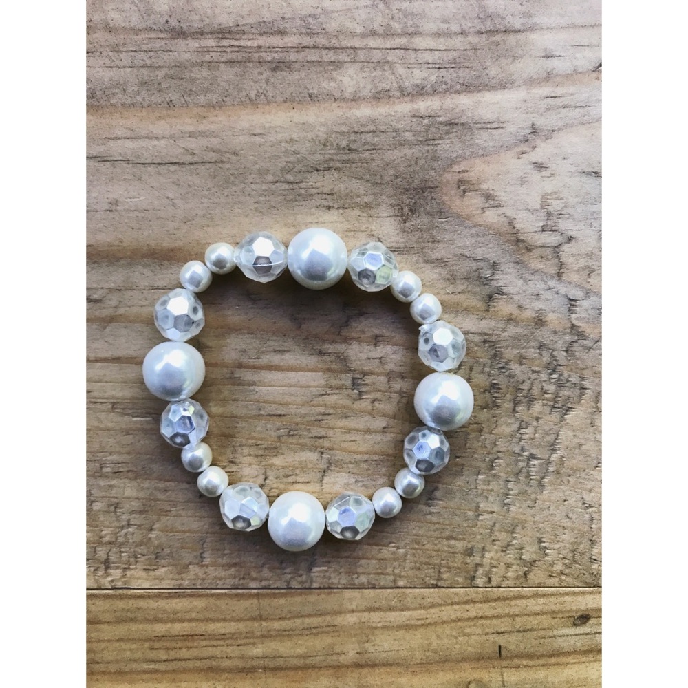 Pearl bracelet bundle - Picture 4 of 4