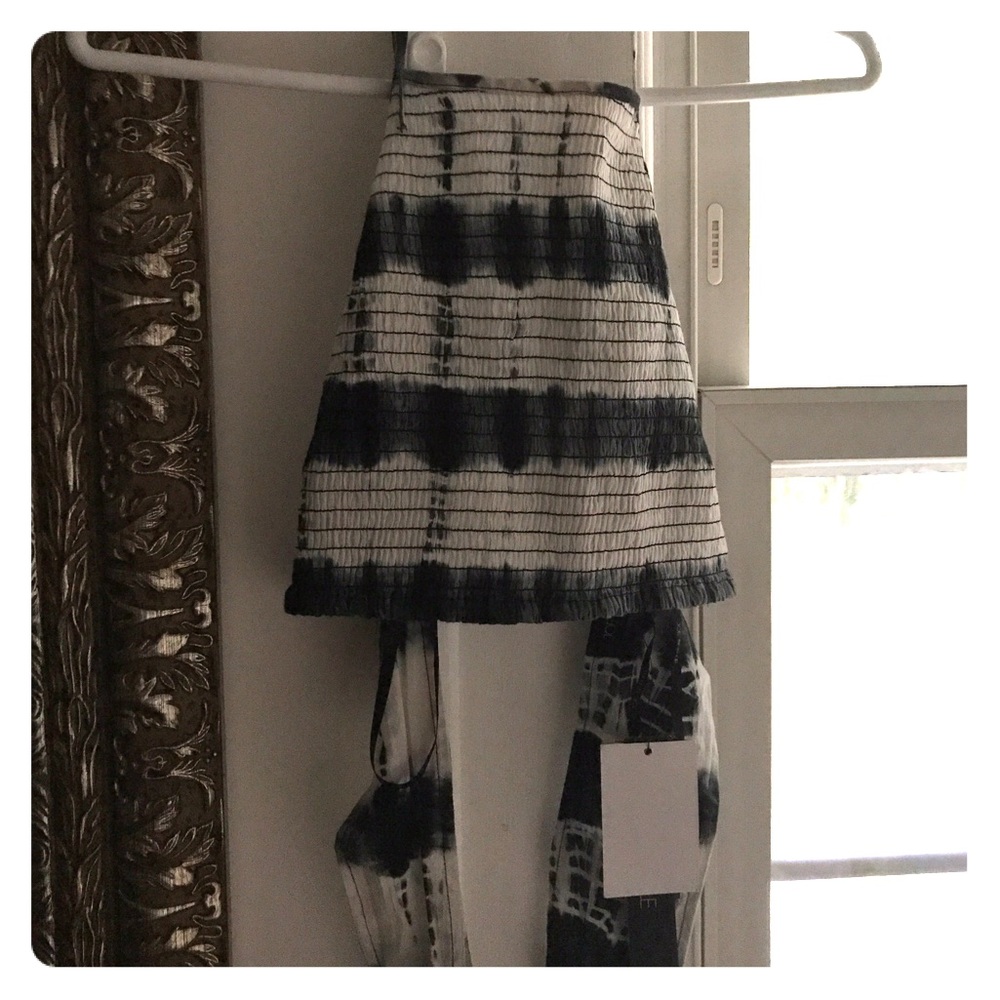 New with tags Halter tied back tie dye crop top
