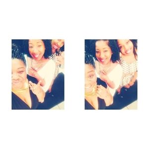 Meet your Posher, Danitra