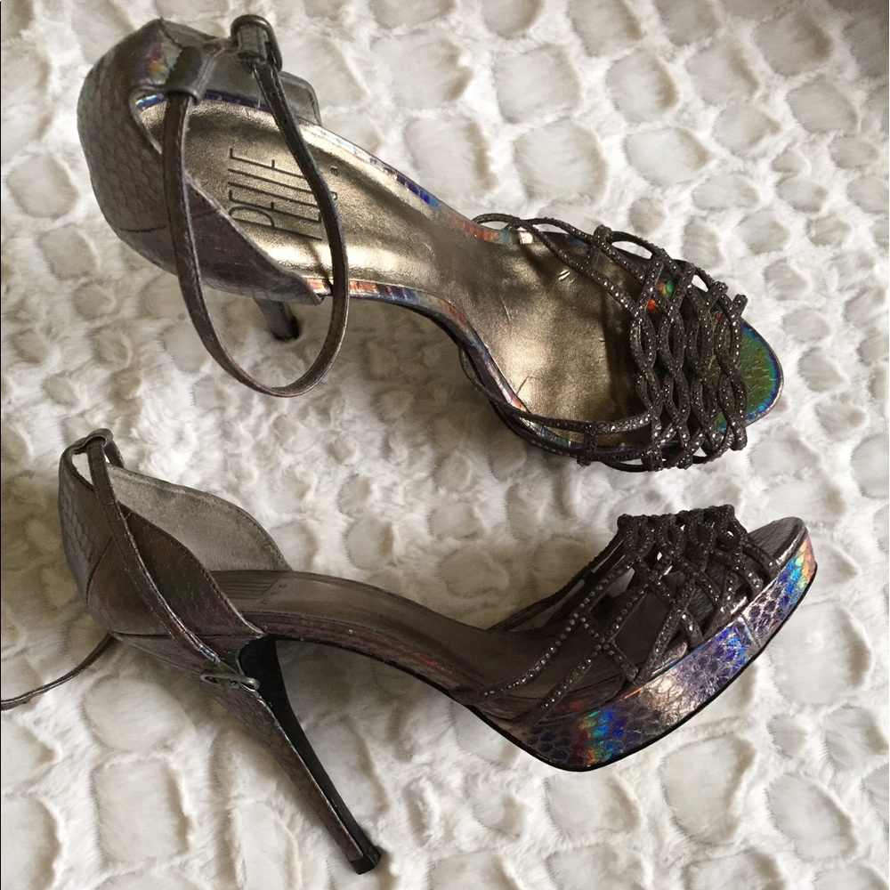 Pelle Moda Iridescent Snake Print Heel