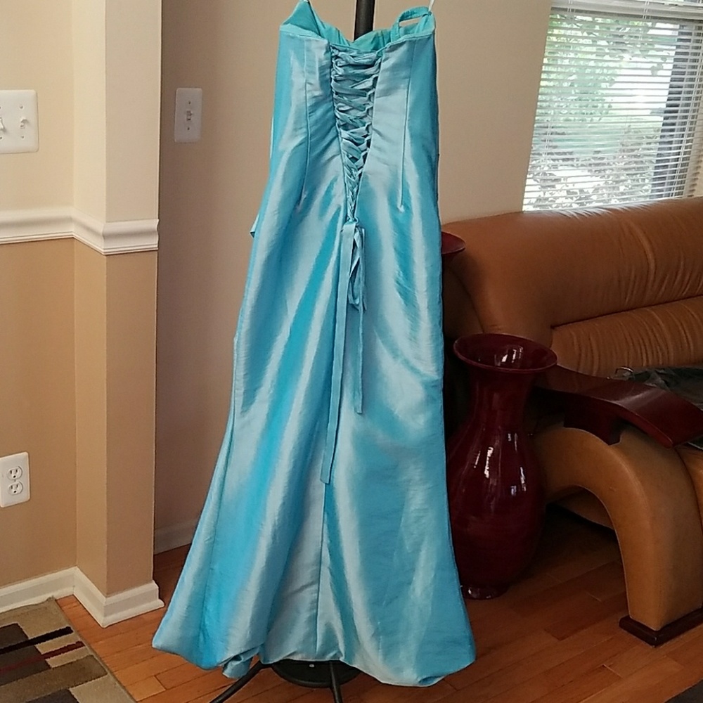 Blue mermaid dress - Picture 2 of 6