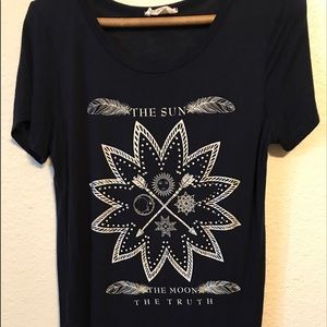 "The Sun,The Moon,The Truth" soft material shirt