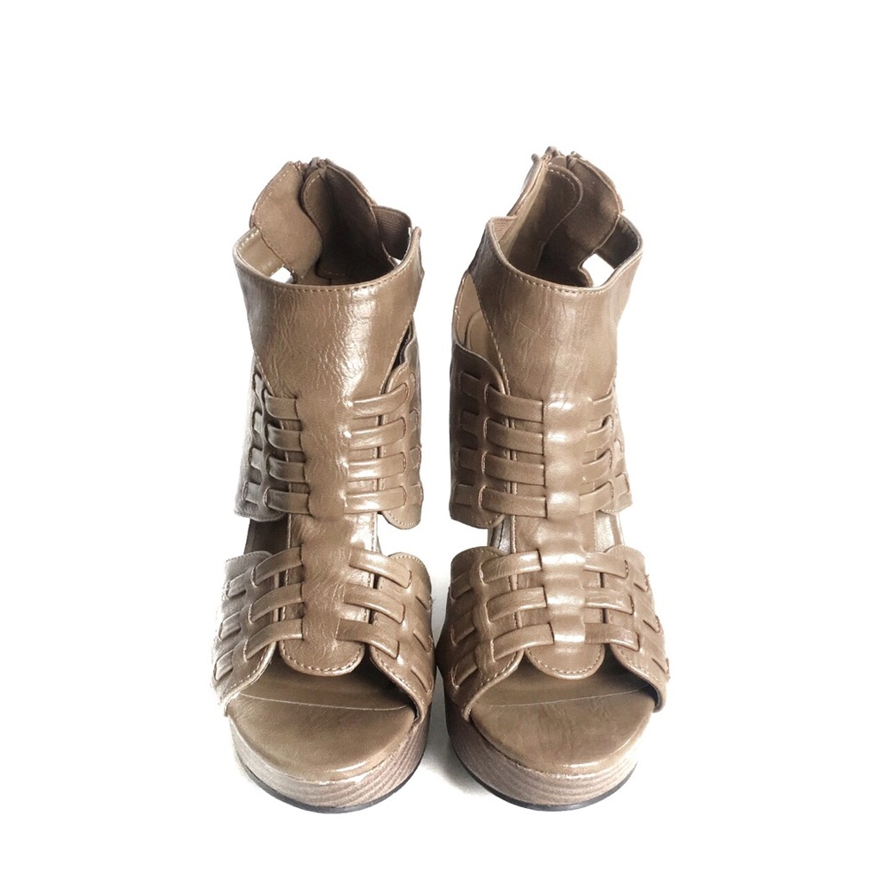 NWOT - Sbicca Of California - Kennedy Wedges - Picture 2 of 8