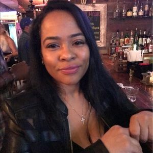 Meet your Posher, Grisele