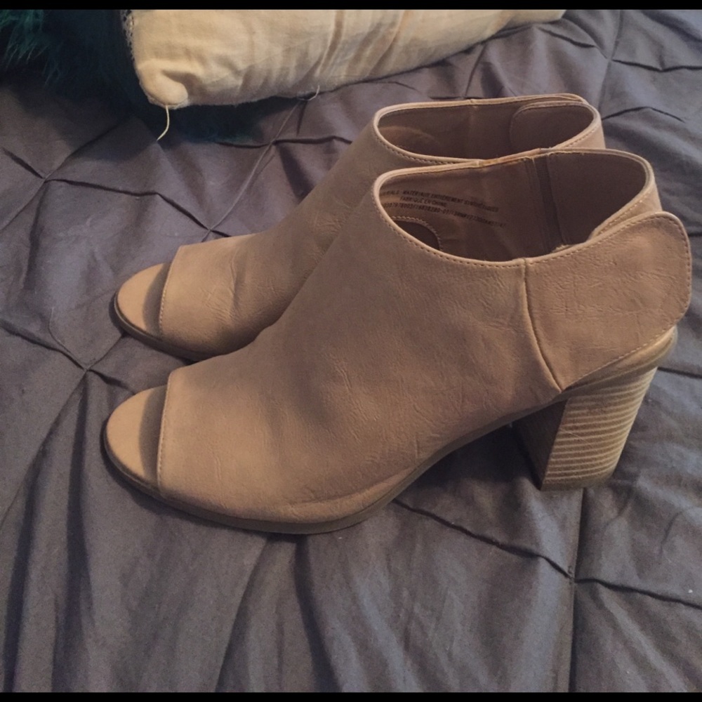 Target tan open toe booties