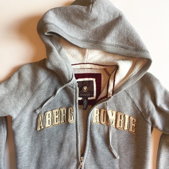 Abercrombie & Fitch Tops - [A&F] Gray Logo Hoodie // Small