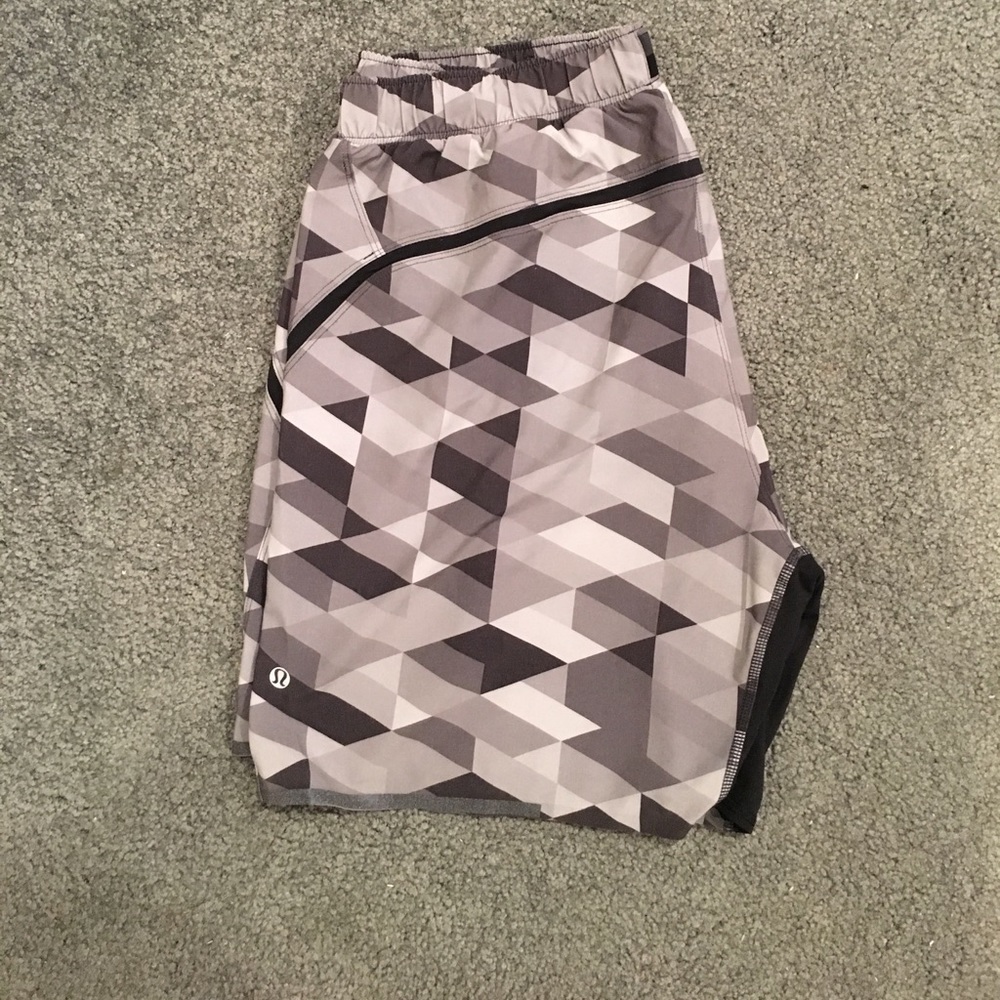 9" Surge Shorts