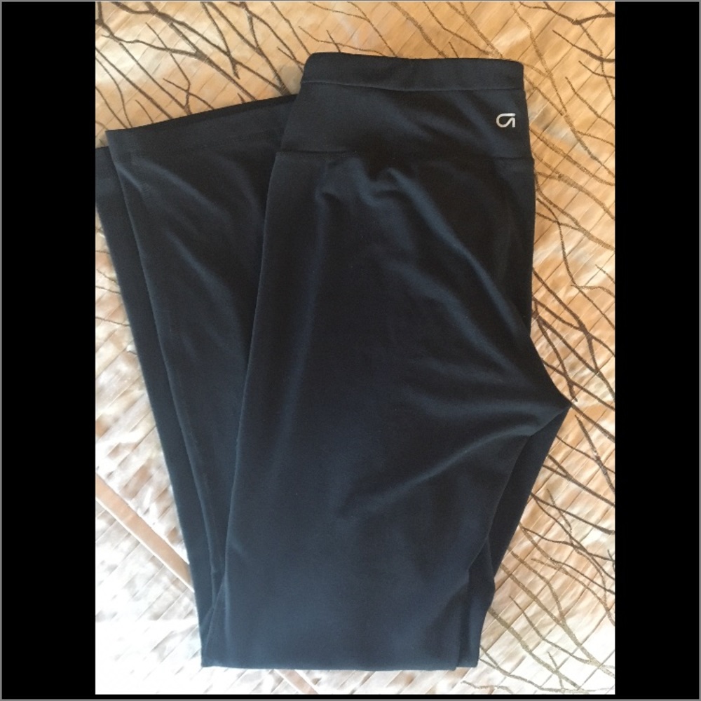 GapBody yoga pants.