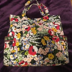 Vera Bradley! tote 👜this is as low as I will go