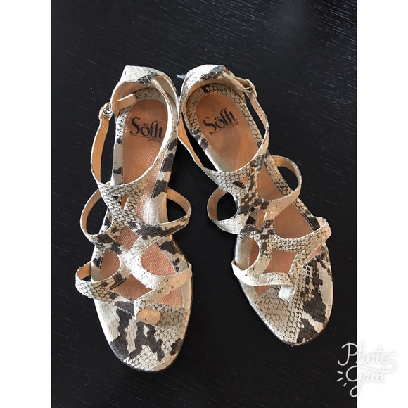 Sofft Shoes - Sofft Python Print Sandals Sofft Shoes - Sofft Python Print Sandals