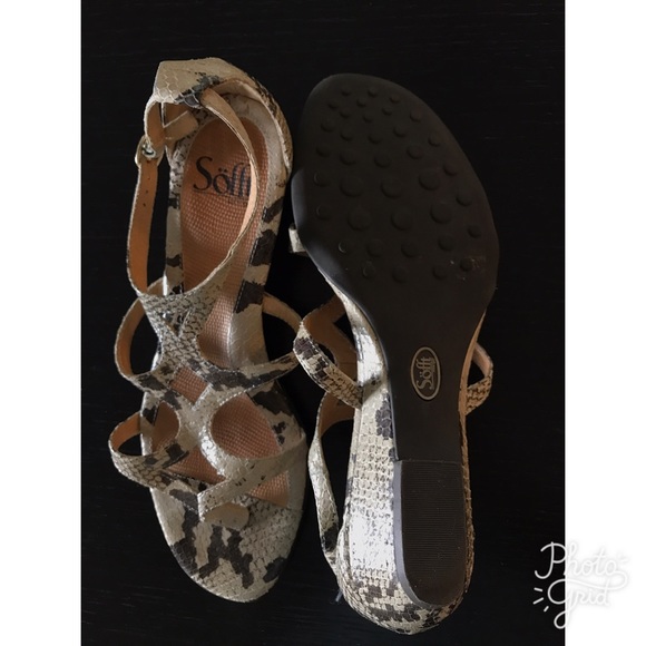 Sofft Shoes - Sofft Python Print Sandals Sofft Shoes - Sofft Python Print Sandals
