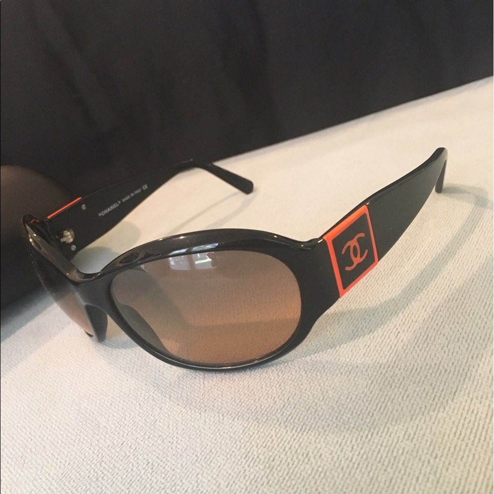 CHANEL Neon Orange CC Sports Sunglasses