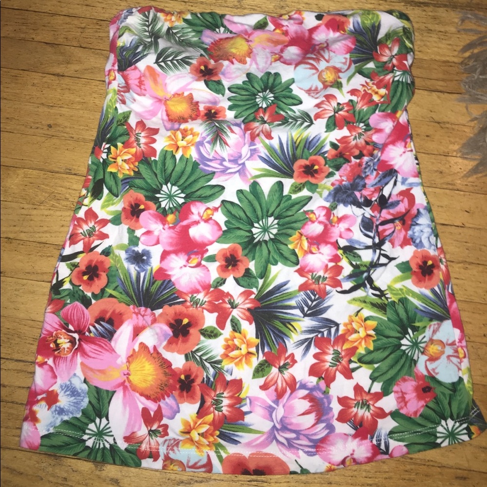 Floral tube top!