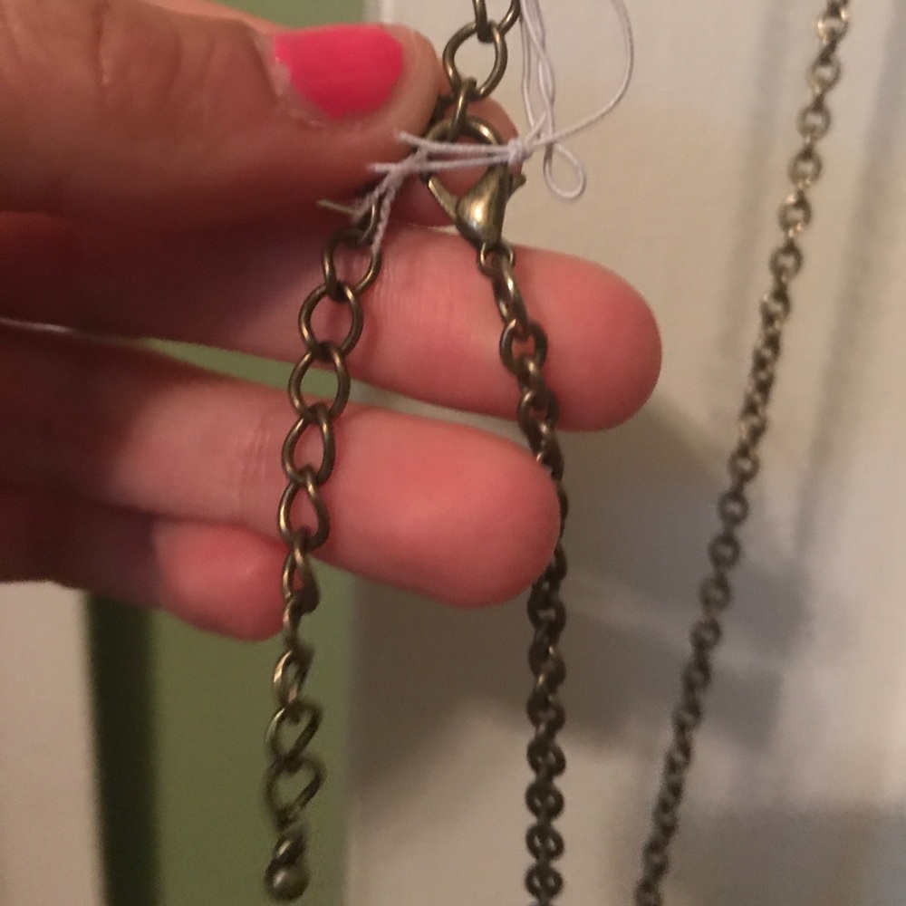 🆕 Brush gold and beaded necklace - Picture 4 of 4