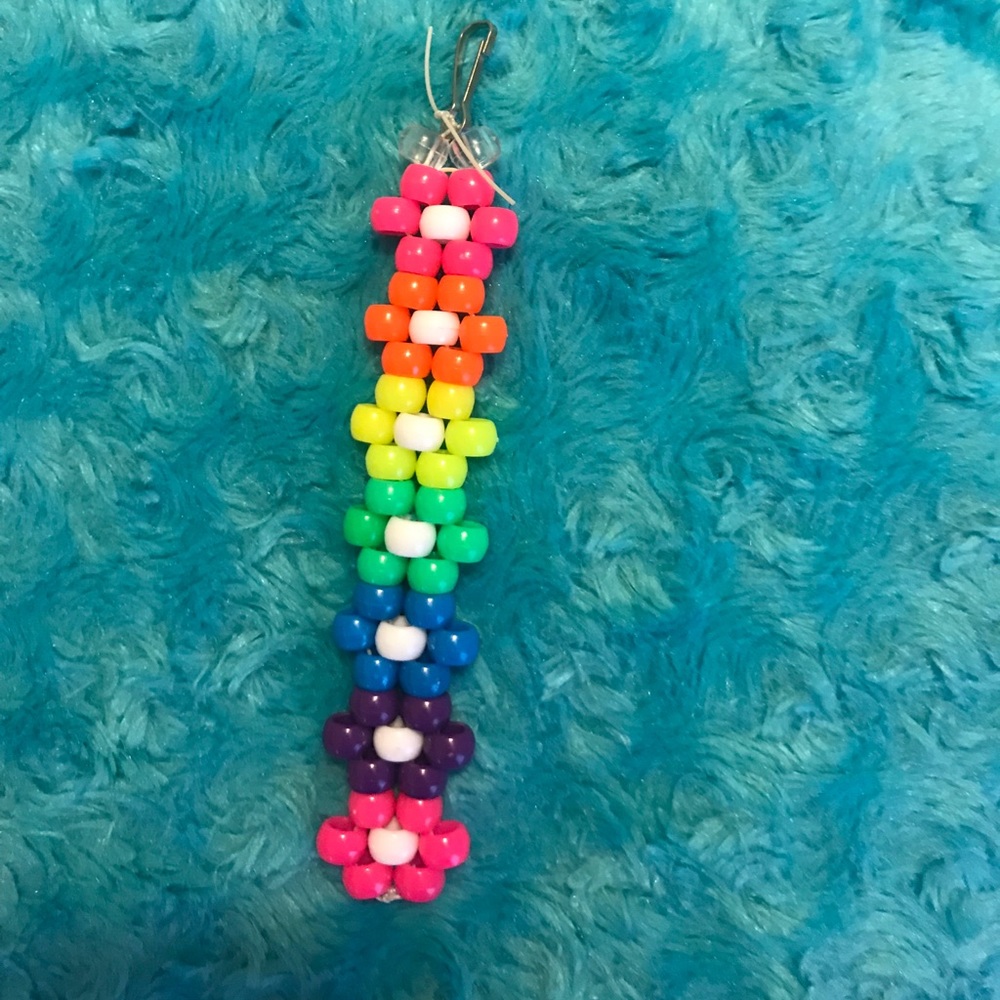 Flower Keychain - Picture 2 of 2