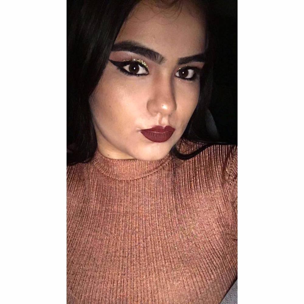 Meet your Posher, Denisse