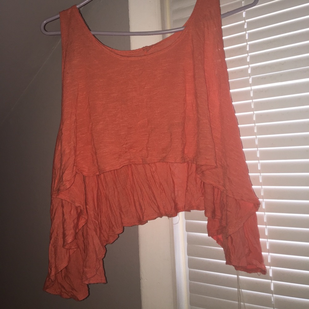 Flowy crop top